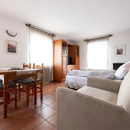 Apartmanhotel Chalet Ginepro 3*