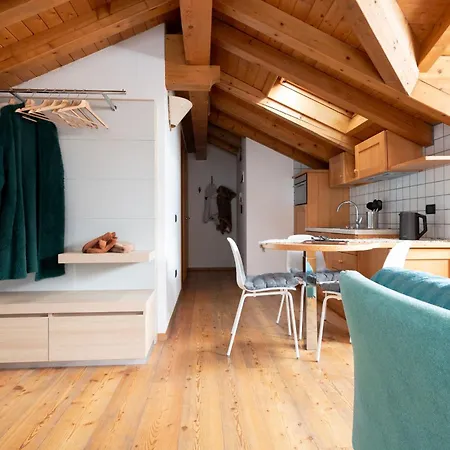 Chalet Ginepro Apartmanhotel 3*