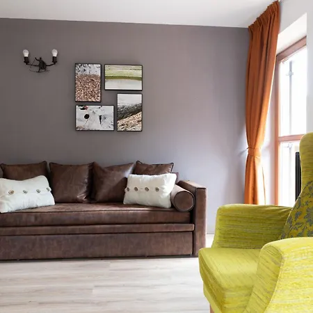 Chalet Ginepro Apartmanhotel 3*