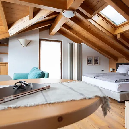 Apartmanhotel Chalet Ginepro 3*